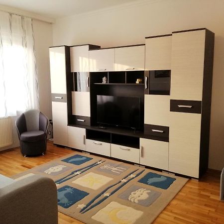 Апартаменты Matilda Apartman Хайдусобосло Экстерьер фото