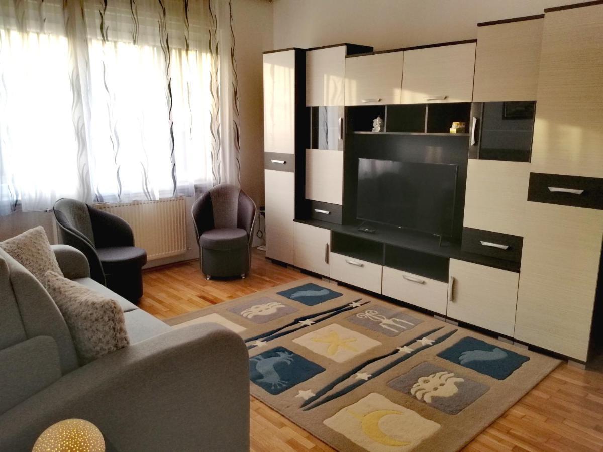 Апартаменты Matilda Apartman Хайдусобосло Экстерьер фото